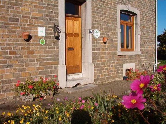 Les Vieilles Pierres Bed & Breakfast Comblain-au-Pont Room photo